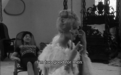 heavenhillgirl:  Cléo from 5 to 7 (1962), Agnés Varda