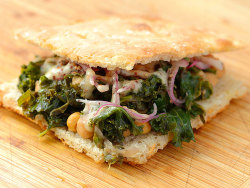 alloftheveganfood:  Vegan Protein Packed Sandwich Round Up Kale,