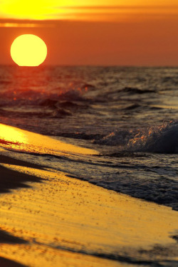 lsleofskye:  Sunset Over Baltic Sea Sea 2 