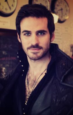 shimmeringcrown:  GO VOTE FOR COLIN NOW! Group 5! Calling all