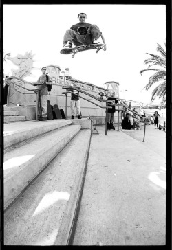 qualityskateboarding:  Jeremy Wray, fs ollie  360.Photo by Atiba