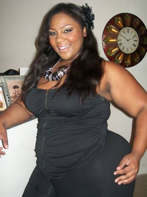 heavyssbbw:  fletchertrowan:  Miss Diva Kurves, Beautiful http://bit.ly/1rBdKAb