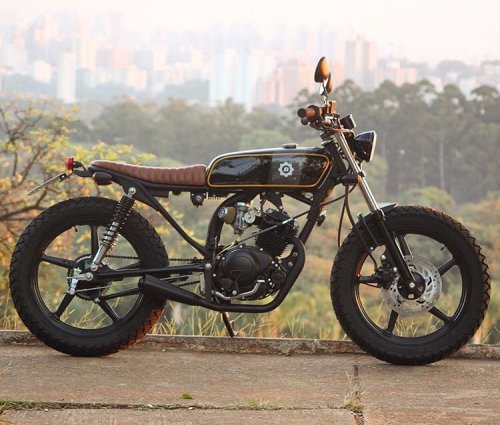 bikebound:  â€œSebring,â€ a sweet little urban #tracker by the talented folks of Brazilâ€™s @benditamacchina.  #yamaha125 #125cc #custommotorcycle 