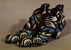 ephemeral-elegance:  Printed Silk Shoes, ca. 1914Wiener Werkstättevia