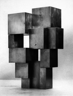 polychroniadis:  ‘Figure XVIII’ by Hans Aeschbacher,