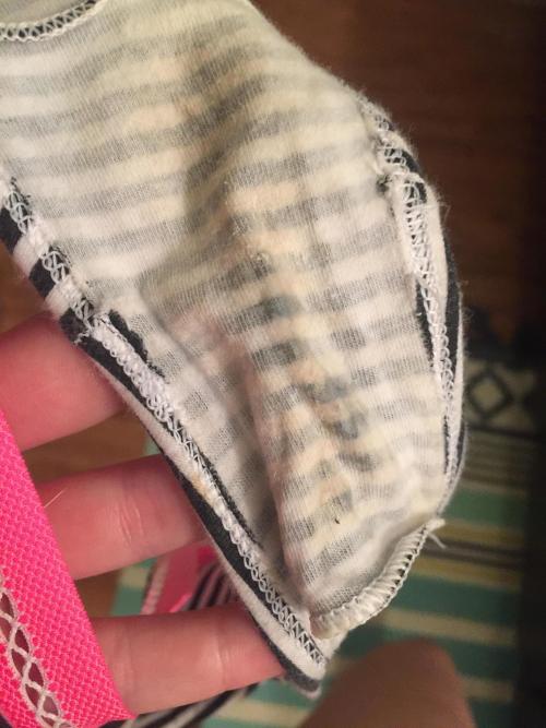 scentofpanties:  (via [Selling][USA][23] Sweaty and wet panties from VS Pink, sweet but powerful! - Album on Imgur) 