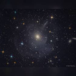 M89: Elliptical Galaxy with Outer Shells and Plumes #nasa #apod