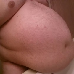 secret-mutual-gainer:  Almost three weeks of straight stuffing