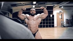 drwannabebigger:  Luke Sandoe