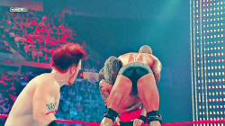 rwfan11: Sheamus checking out Orton’s booty! …I don’t blame