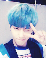 :  suwoong’s selcas + blue 