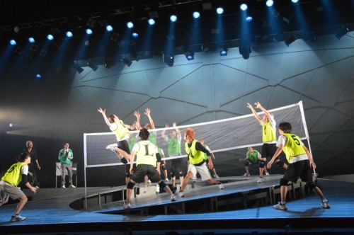 aokinsight:  More Haikyuu stage report with Aobajousai and Karasuno. Sport anime on stage? Nothing impossible.Â  source : one, two, three. 