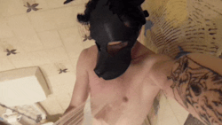 vincethepup:  Good muzzle cleaning so pup can be cleaned everywhere
