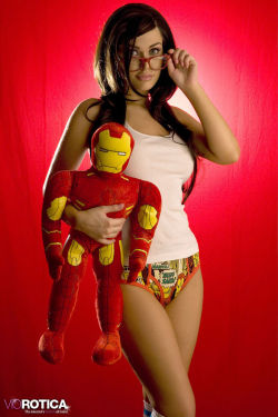 thebesthotwoman:  TBHW !!!  Viorotica Iron Man Panties