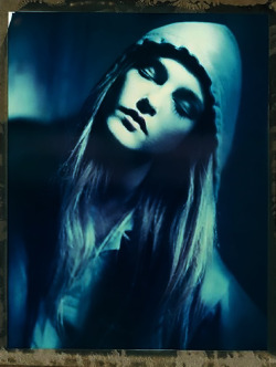 jinxproof:  Jean Campbell SELF SERVICE N°46 ph. Paolo Roversi