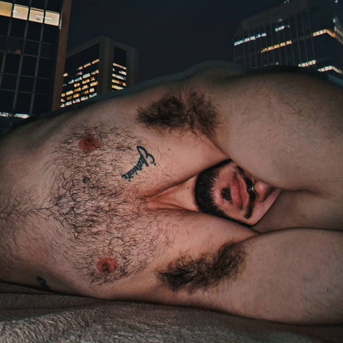 men's armpits