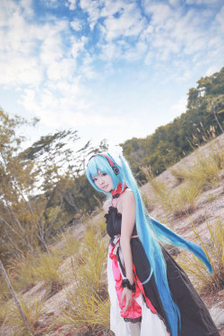 cosplay-soul:  Miku Hatsune | VOCALOID 