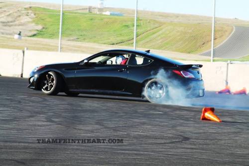 cclemonyeah:  kazikezawa’s genesis coupe drifting at CATS