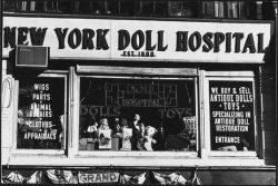 dentelledeperle:Erika Stone, New York Doll Hospital, 787 Lexington