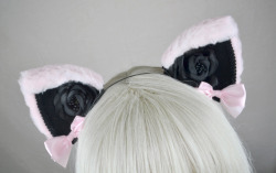 kitten-sightings:  Pink and Black Rose New Style Cat Ears ษ.00Available