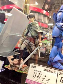 japan-shopping-service:  Shingeki No Kyojin: Levi 1/8 PVC Figure