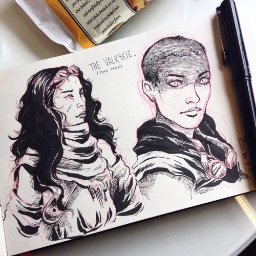 lexi-dee:  C O M I S S I O N S   Hi guys! I’m gonna be offering cheap commissions for now that it’s summer and I’m gonna be needing to save up for rent/school/groceries/art supplies and such! I can do digital or traditional, depending on your preference.