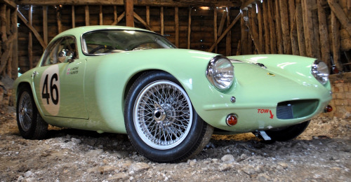 carsthatnevermadeitetc:  Lotus Elite Type 14, 1957. The Eliteâ€™s most distinctive feature was its fibreglass monocoque constructionÂ whichÂ used GRP for the entire load bearing structure of the car. It remained in production until 1963 by which time