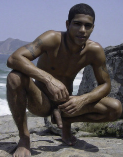 andrews–hot-blog:I have posted this very hot guy with his beautiful