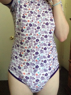 char-char-mander:  Cartoony amount of poof!!!  3 diapers and