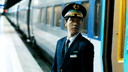 gaelbernals:  Train to Busan (2016) | dir. Yeon Sang-ho I’ll