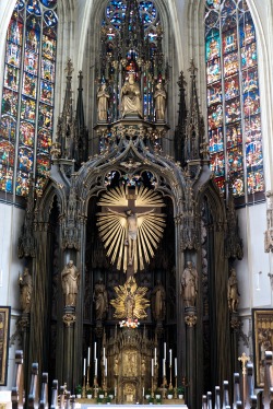 signorcasaubon:  High Altar of the Maria am Gestade,  Vienna,