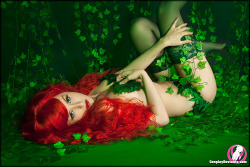 nude-superheroines:  Melissa Drew as Poison Ivy