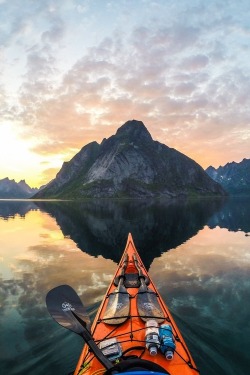 0rient-express:  Midnightsun near Reine, Lofoten Islands | by Tomasz