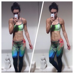 fitgymbabe:  Instagram: saraverm Great Pic! - Check out more