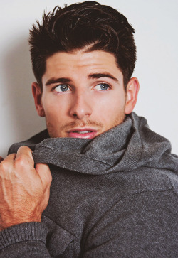 ohsexyguys:    ohsexyguys:Adam Nicklas ❦   