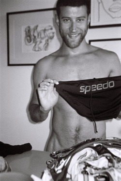 apex35mm:The Smile for the Speedo // 35mm // Melbourne, Aus