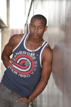 creamgetdamoney2:  Actor, Robert Ri'chard *NEW* Blog. Follow