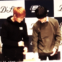 themisconceptionofme:  how to clean hands by leader&maknae