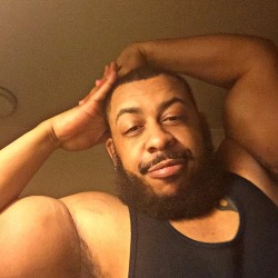 chubby–lovers:  ursinegod:  P E R S O N A L • A D  Body of