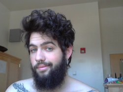 beard-and-piercings:  Good morning tumblr ^_^ How’re y’all
