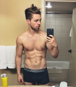 hotfamousmen:  Marcus Butler