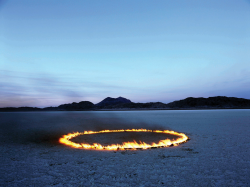 mpdrolet:  Circle of Fire in the Desert, 2002 Alfredo De Stefano
