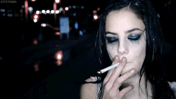 effstonem-:  effstonem-  There was a girl who could only live