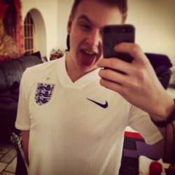 smalldoseofeverything:  May or may not have bought an England
