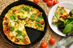 do-not-touch-my-food:  Italian Sausage and Ricotta Cheese Frittata