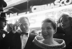 francisalbertsinatra:Frank Sinatra at the premiere of A Star