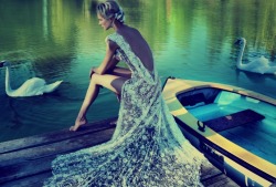 dulceharlequin:  http://weheartit.com/entry/57969067/via/theharlequin