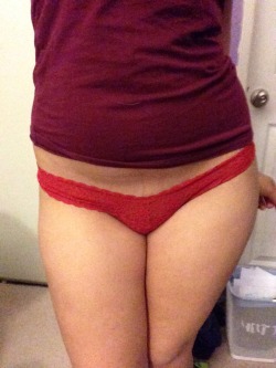 a-pets-secret:  Thong Thursday on a topless tuesday?? Gasp!