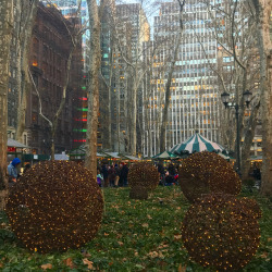 New York Photography 📸 #photography #christmasinnewyork #cottonballs