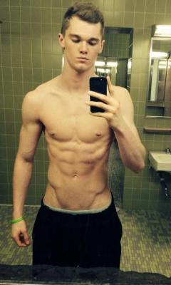 lockershots:  Give your favorite muscle a workout at lockershots.tumblr.com